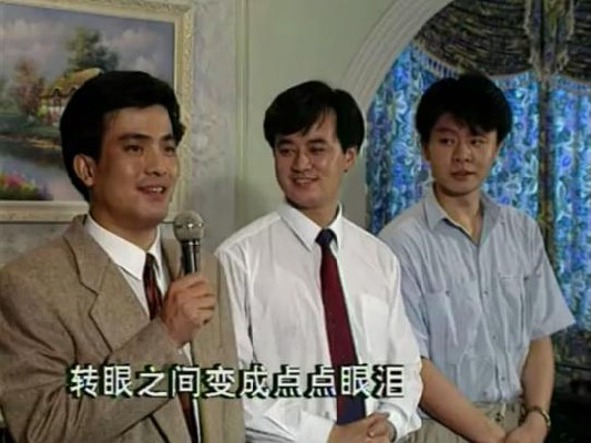 天蓝地黄 图5