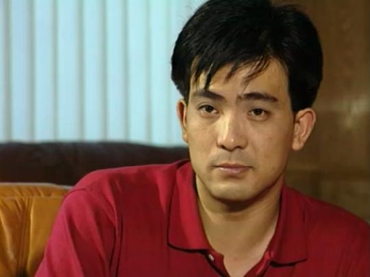 天蓝地黄 图1